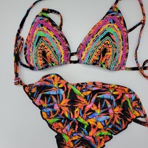 Womwn Colombian swimsuit